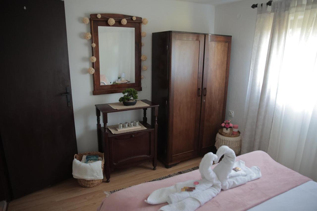 Apartment Amigo Sirova Katalena Ngoại thất bức ảnh