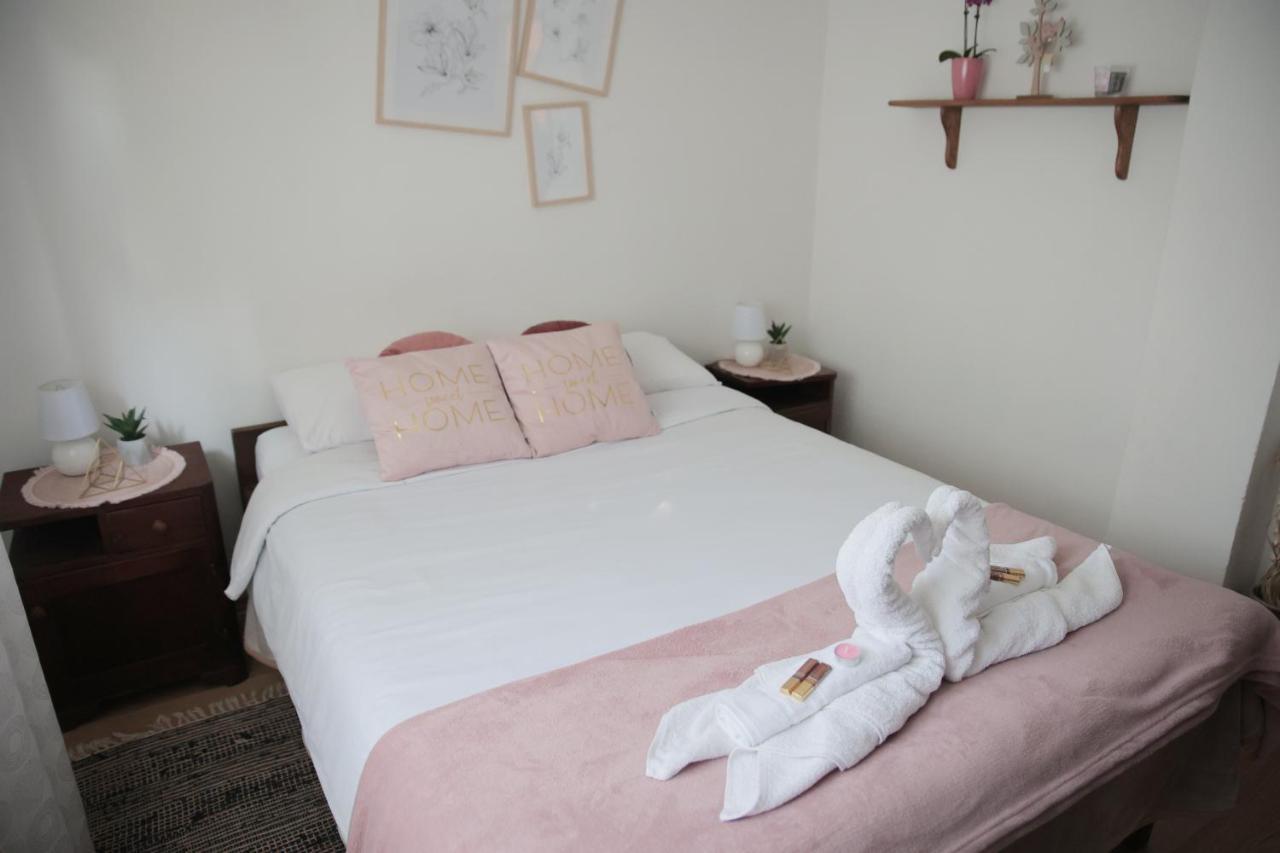 Apartment Amigo Sirova Katalena Ngoại thất bức ảnh