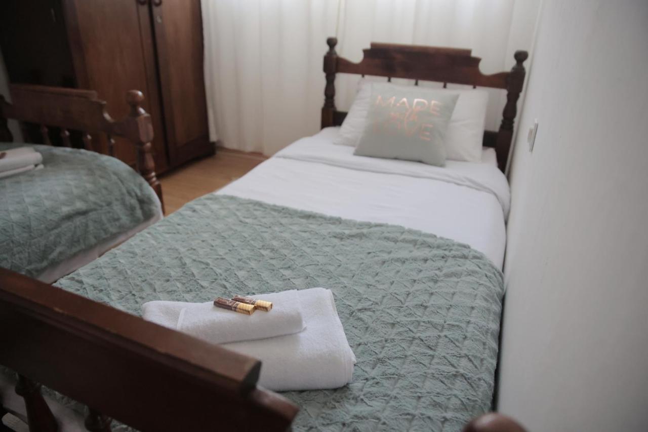 Apartment Amigo Sirova Katalena Ngoại thất bức ảnh